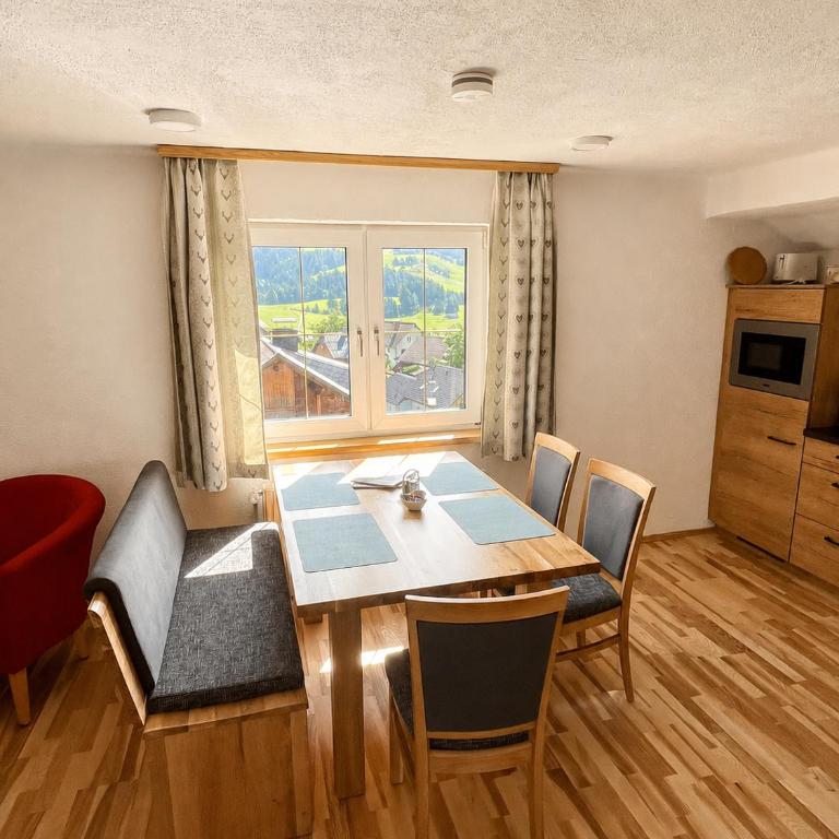 Appartements-Restaurant Schwaiger direkt beim Lift und wunderschönen Bergblick - Apartment - 11