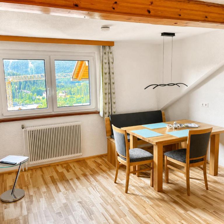 Appartements-Restaurant Schwaiger direkt beim Lift und wunderschönen Bergblick - Maisonette-Apartment - 9