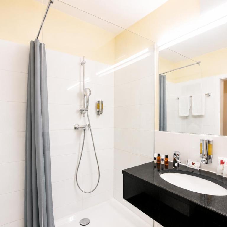 Hotel Rivoli - Economy Double or Twin Room - 5