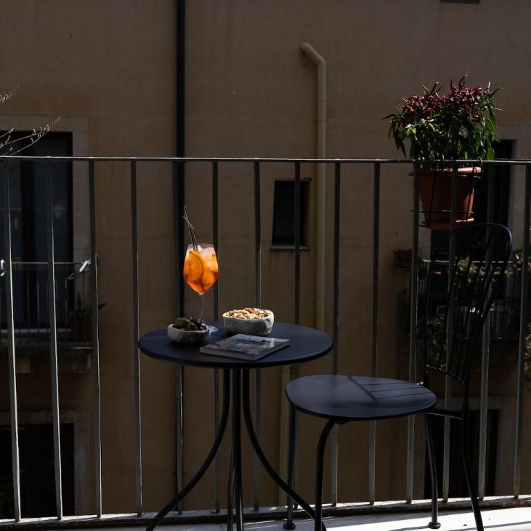 La Casa del Borgo - Two-Bedroom Apartment - 7