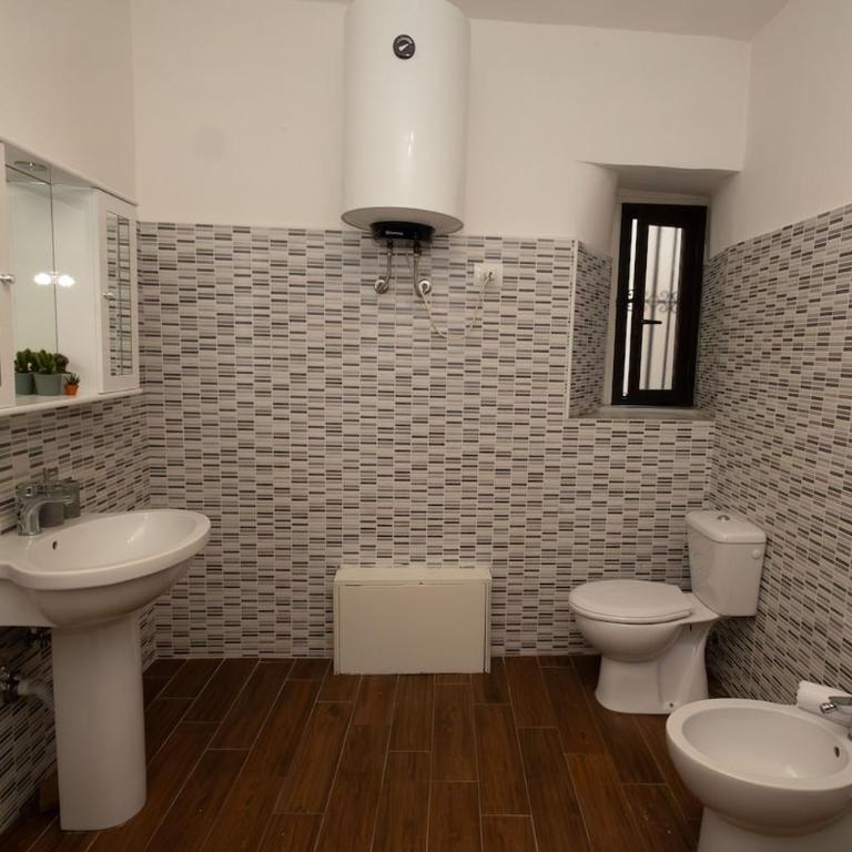 La Casa del Borgo - Two-Bedroom Apartment - 28