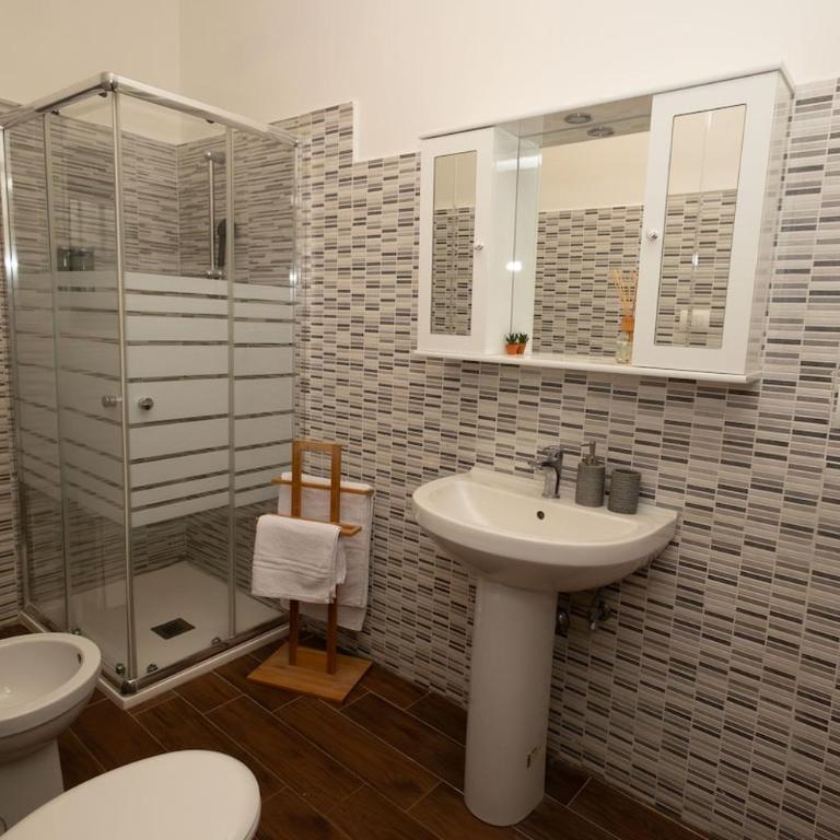 La Casa del Borgo - Two-Bedroom Apartment - 44