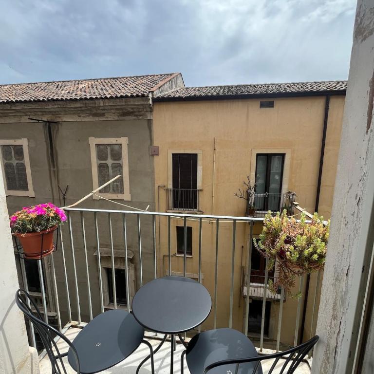 La Casa del Borgo - Two-Bedroom Apartment - 46
