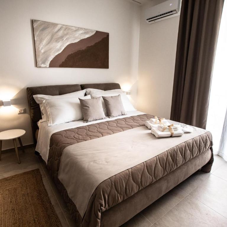 Sve&Co suite rooms - Zimmer mit Kingsize-Bett und Whirlpool - 1