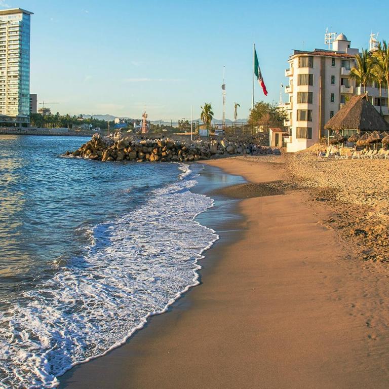 Deck12, 2BR Premium, Pool Access Parking - Apartamento de 2 dormitorios con vistas al mar - 38