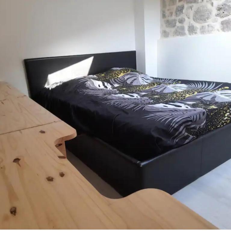 Duplex centre historique frejus - One-Bedroom Apartment - 7