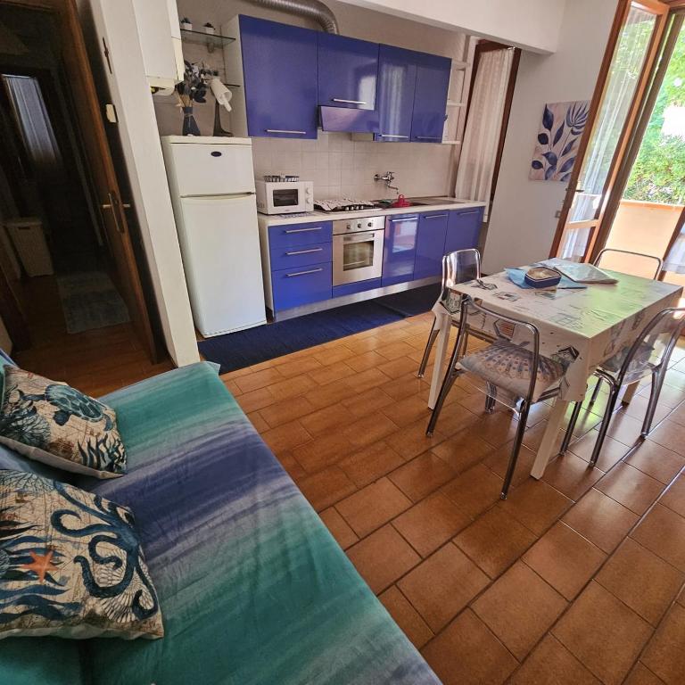 Stella Marina 13 Marina di Massa - Apartment mit 2 Schlafzimmern - 21