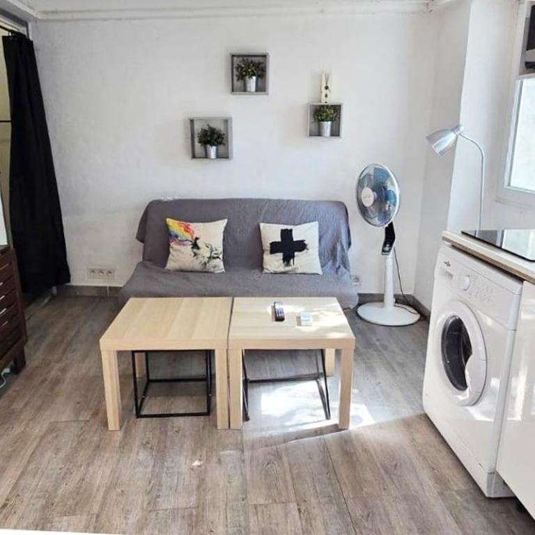 GregBnb - CLIMATISÉ - Studio Mezzanine - Cour exterieure - One-Bedroom Apartment - 9