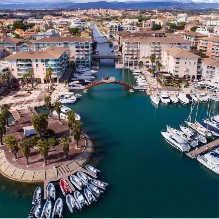 Duplex centre historique frejus - One-Bedroom Apartment - 2