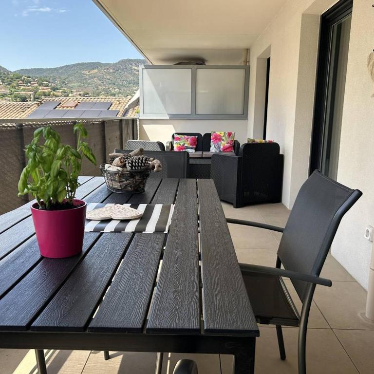 Appartement moderne avec parking - 4 pers. - FR-1-251-952 - Appartement - 1