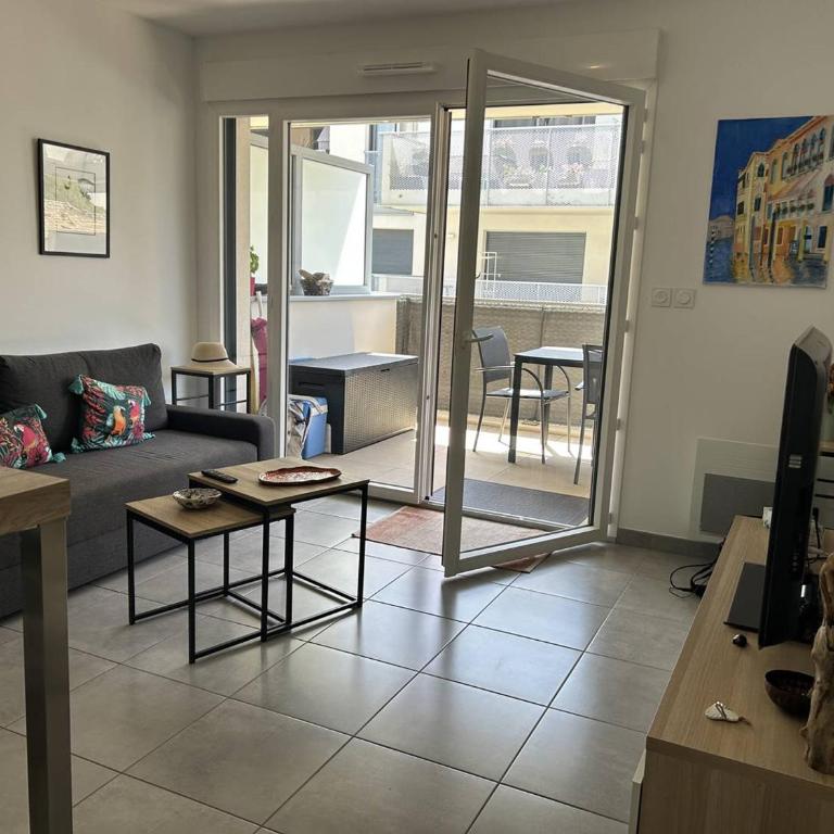 Appartement moderne avec parking - 4 pers. - FR-1-251-952 - Appartement - 3