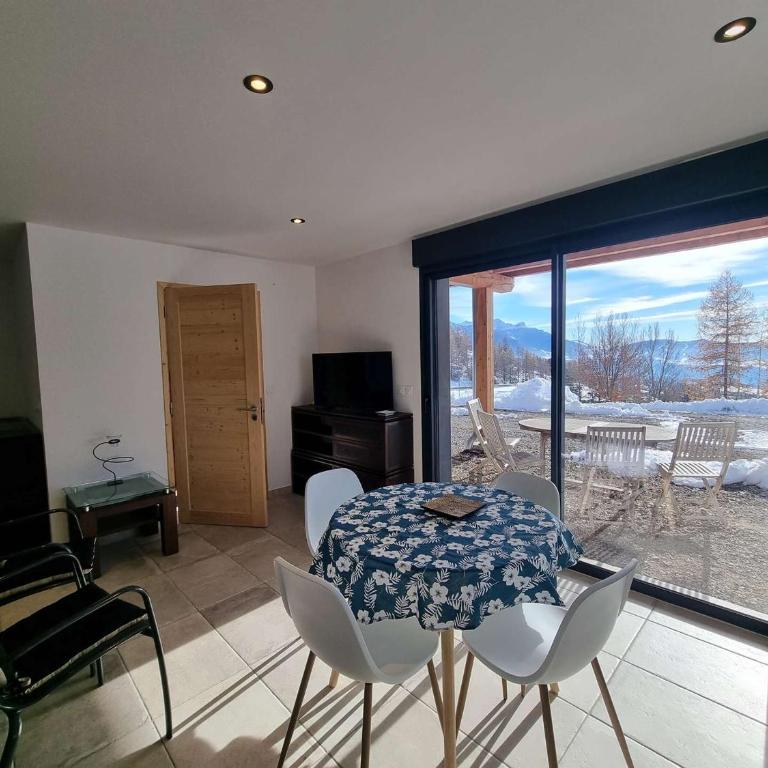 Grand studio calme avec terrasse - 2 pers. - FR-1-393-195 - Studio - 6