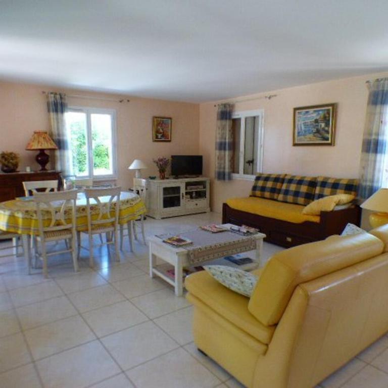 Villa avec piscine et climatisation - 6 pers. - FR-1-251-953 - Maison de Vacances - 2
