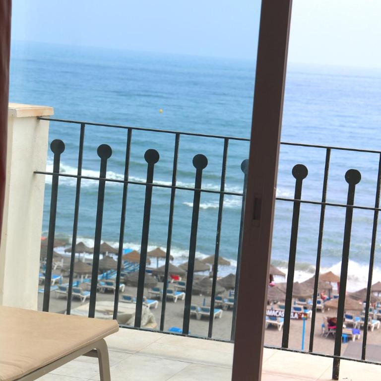 Beachfront Paradise - Pool & Sea Terrace Apartment - Apartamento Deluxe de 2 dormitorios con vistas al mar - 20