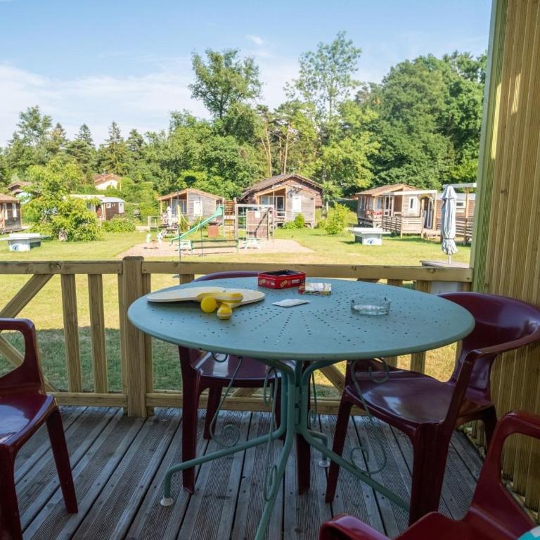 Camping Léman Plage - Chalet - 9