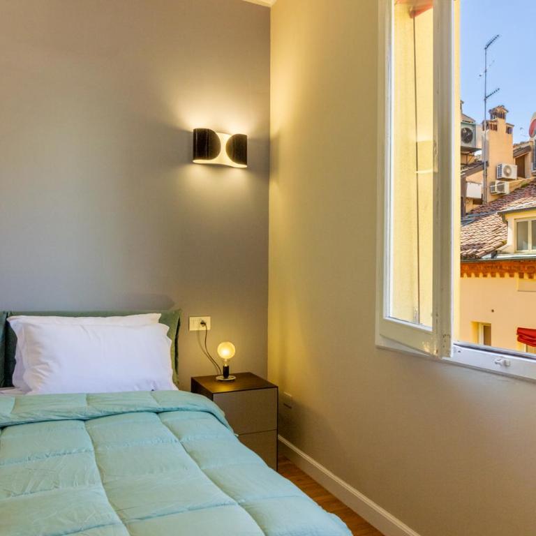 Poseidon Piazza Maggiore - CdF Apartments - Appartamento con 3 Camere da Letto - 51