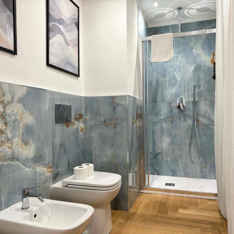Luxury Porta Nuova Two-Bedroom Apartment in Central Turin - Two-Bedroom Apartment - 34
