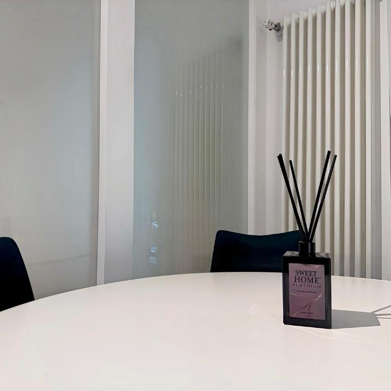 Luxury Porta Nuova Two-Bedroom Apartment in Central Turin - Two-Bedroom Apartment - 21