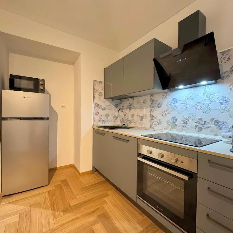 Luxury Porta Nuova Two-Bedroom Apartment in Central Turin - Two-Bedroom Apartment - 23
