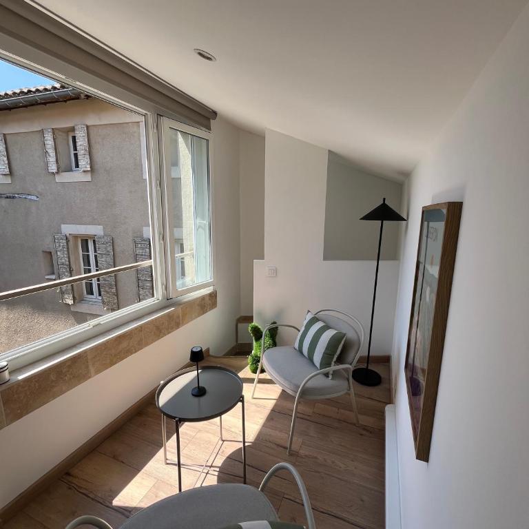 Charme historique en plein coeur de la ville - Appartement 1 Chambre - 20