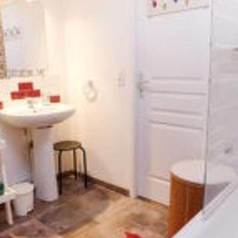 Charming T3 with parking near the ocean - Appartement - 9