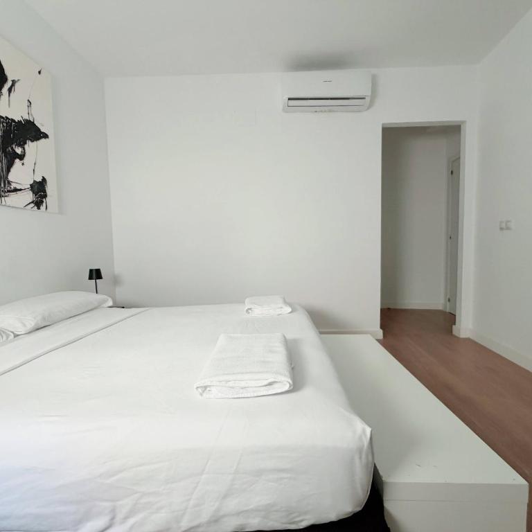 T - Habitación espaciosa en Lavapiés Vive Madrid - Apartamento de 1 dormitorio - 3