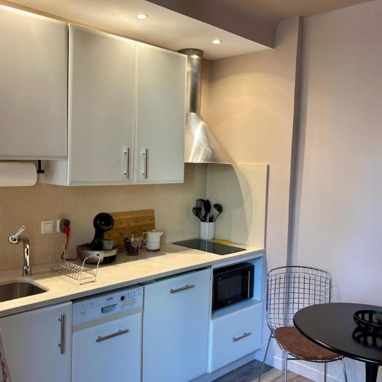 Charming T2 with terrace near beach - Appartamento - 6