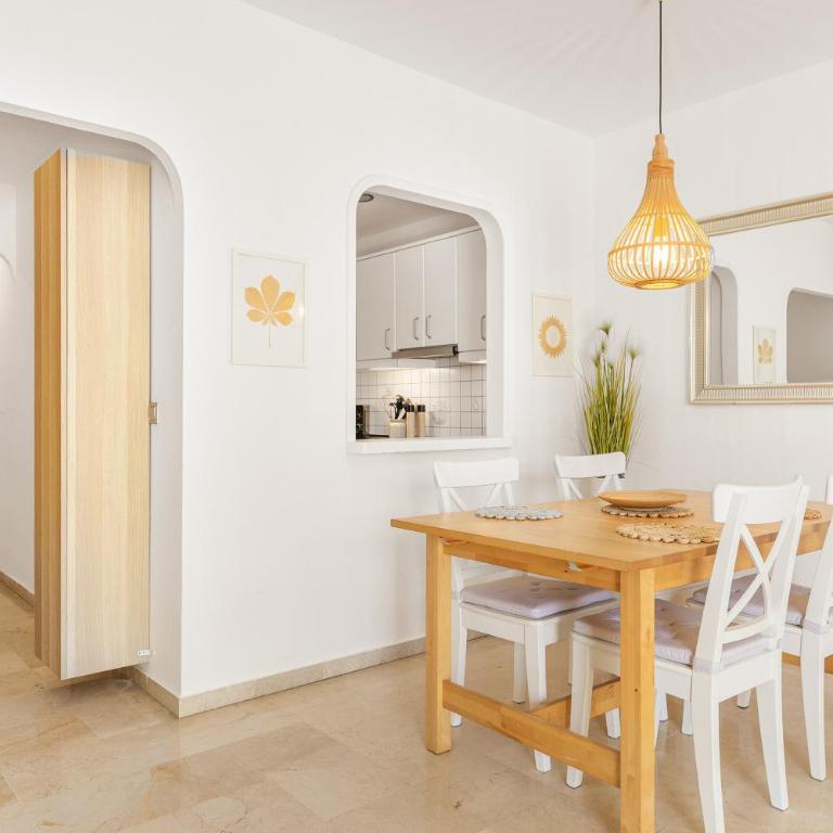 Mijas Golf Escape at Matchroom Country Club - Pass the Keys - Apartamento - 19