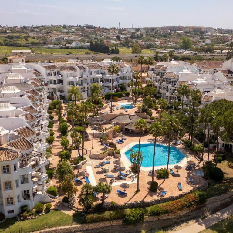 Mijas Golf Escape at Matchroom Country Club - Pass the Keys - Apartamento - 35