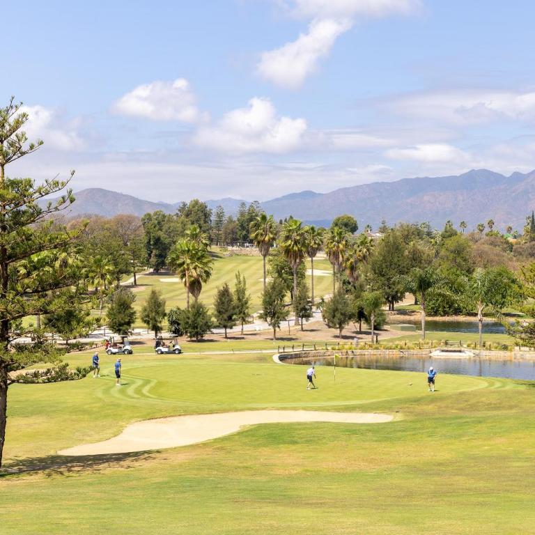 Mijas Golf Escape at Matchroom Country Club - Pass the Keys - Apartamento - 40