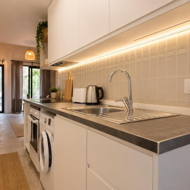 Marina Zen Suite N1 with terrace by Virkin Suites - Apartment mit 2 Schlafzimmern - 18