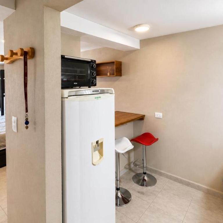 Departamento con vista al lago - Apartamento de 1 dormitorio - 2