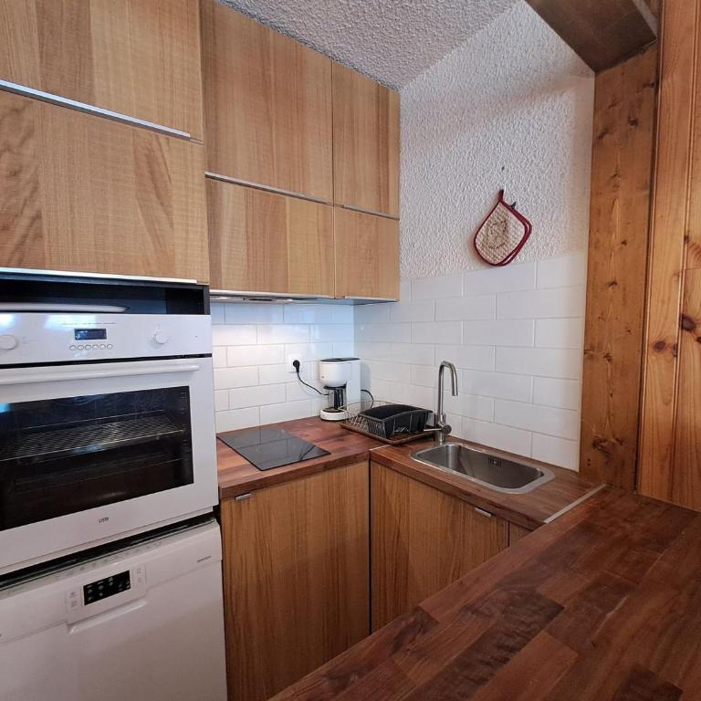 Studio 4 pers, centre station Les Deux Alpes, animaux admis - FR-1-516-75 - Monolocale - 5