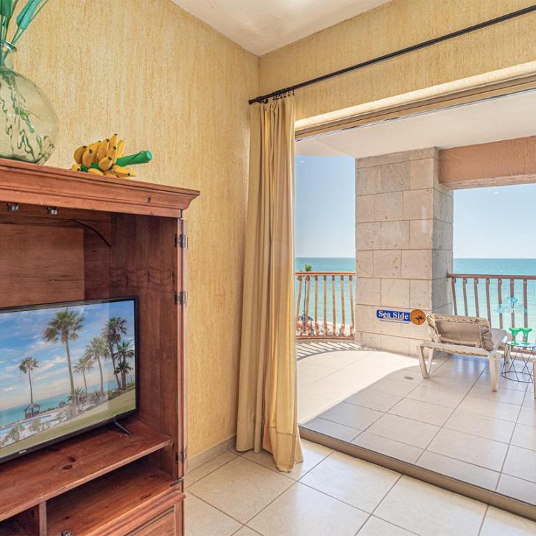 Sonoran Sun SW-414 Ocean Front Wraparound Terrace Condo - Casa - 2