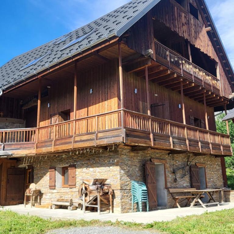 Appartement rénové dans chalet au cœur du vieux village - Appartement 3 Chambres - 1