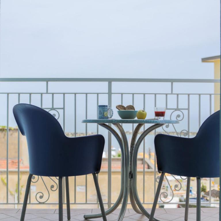 Hotel Lauretta - Camera Tripla con Vista Mare - 3