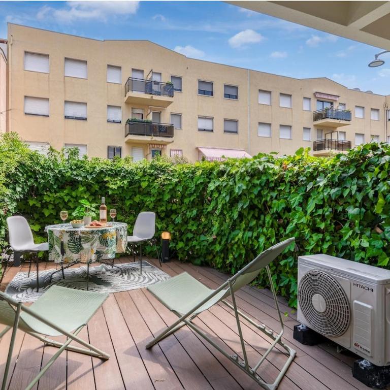 Terrazza Bella Pool - close to train station, city center and beach - One-Bedroom Apartment - 20