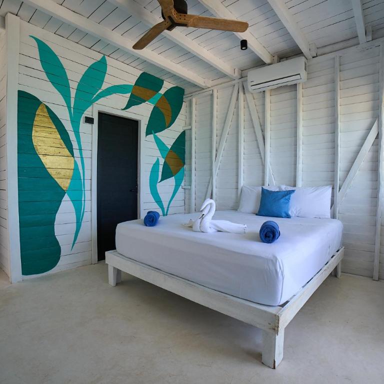 El Faro Beach Front by ÓOL Hotels - Habitación Deluxe - 1 cama grande - 7
