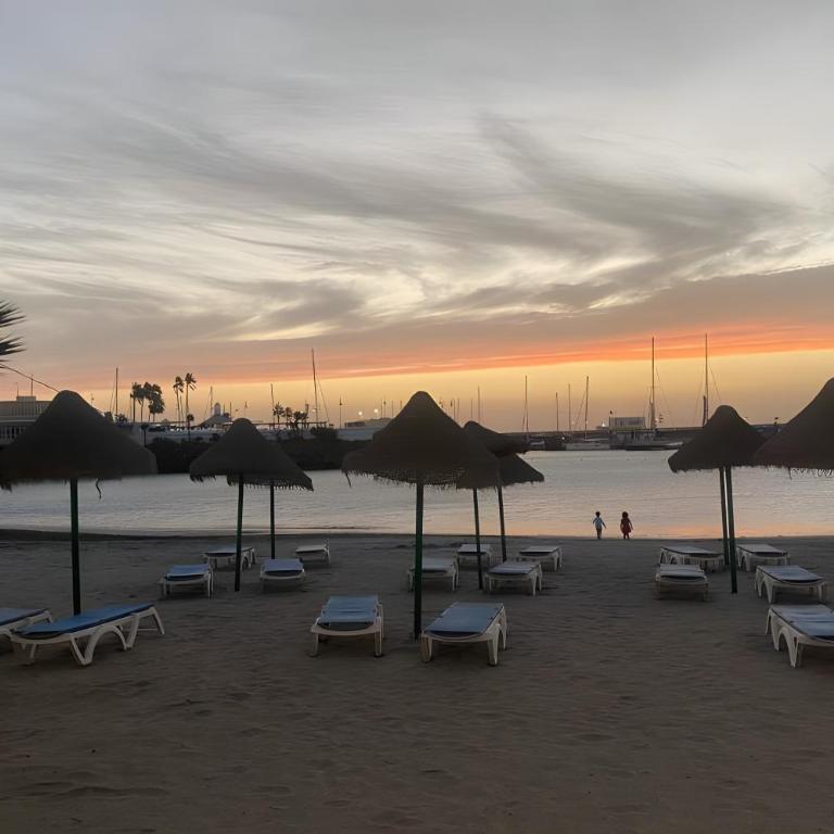 Nice Penthouse by the Beach - Superior One-Bedroom Apartment with Balcony - 2