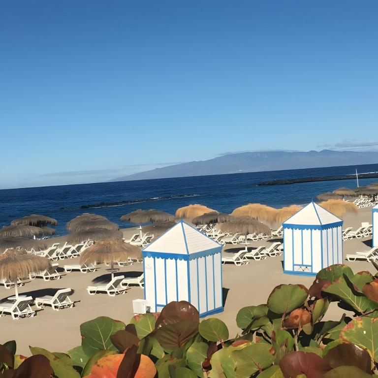 Nice Penthouse by the Beach - Superior One-Bedroom Apartment with Balcony - 4