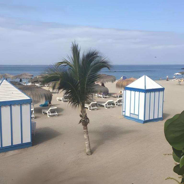 Nice Penthouse by the Beach - Superior One-Bedroom Apartment with Balcony - 5