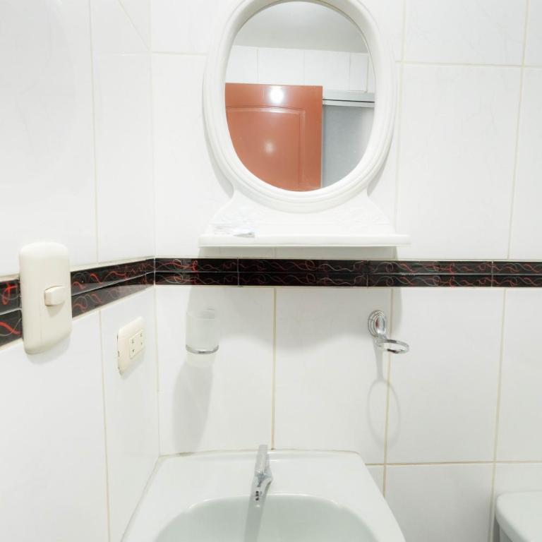 Siéntete como en casa, excelente apartamento - Three-Bedroom Apartment - 12