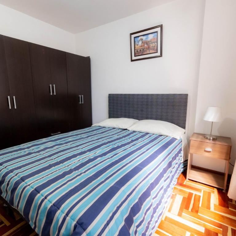 Siéntete como en casa, excelente apartamento - Three-Bedroom Apartment - 18