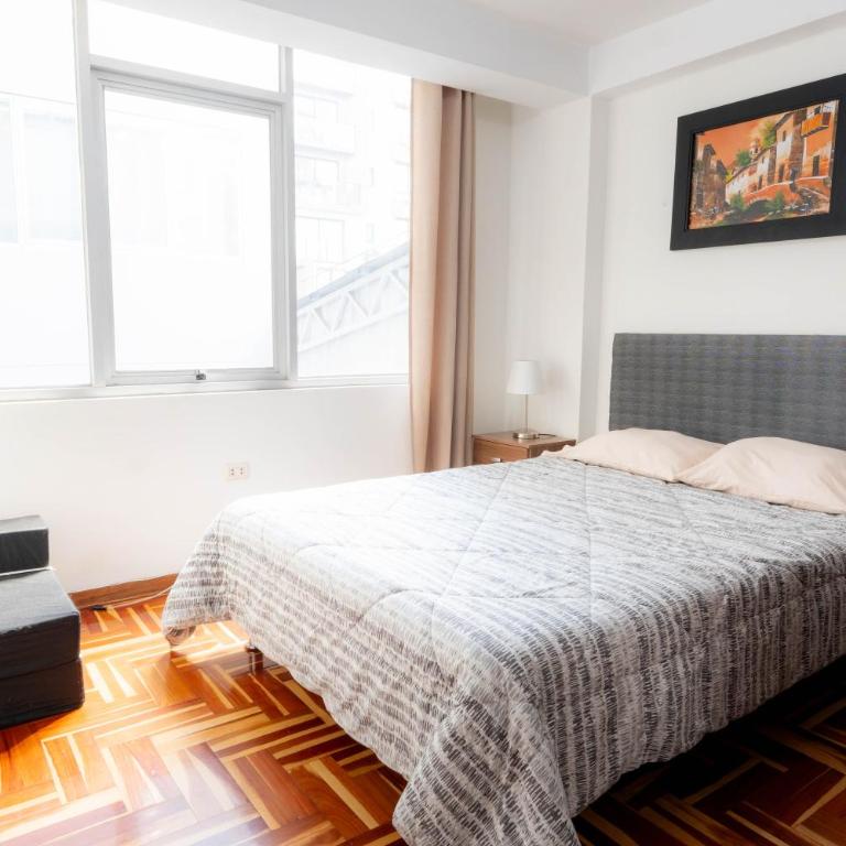 Siéntete como en casa, excelente apartamento - Three-Bedroom Apartment - 19
