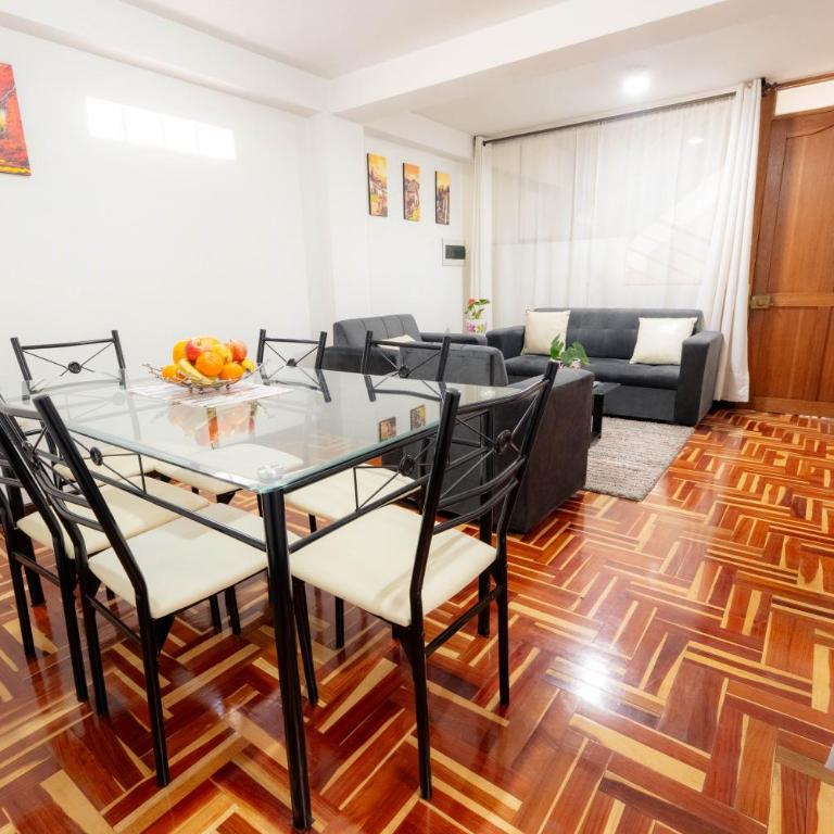 Siéntete como en casa, excelente apartamento - Three-Bedroom Apartment - 25