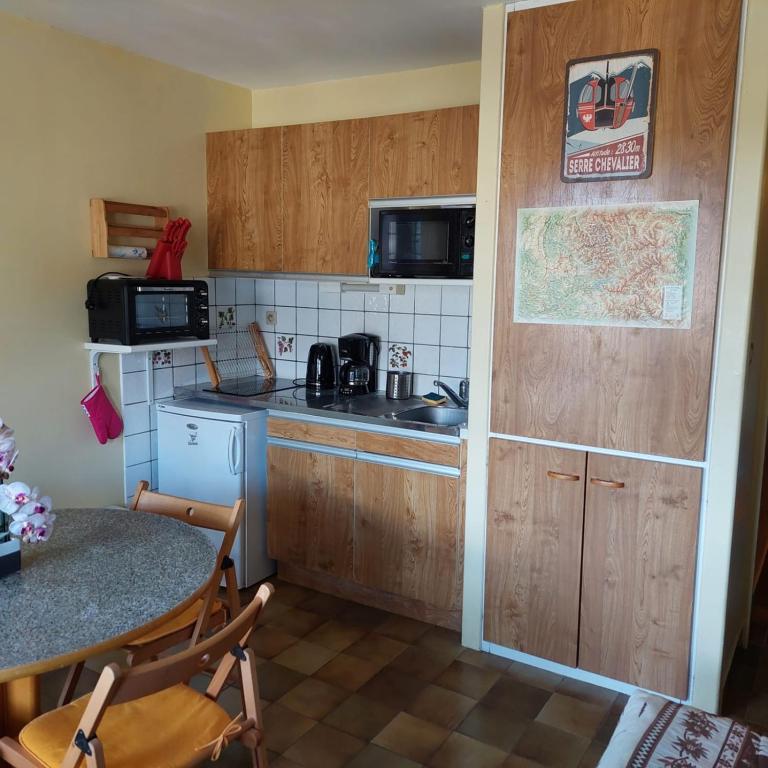 Studio with stunning view of Serre Chevalier - Monolocale - 6
