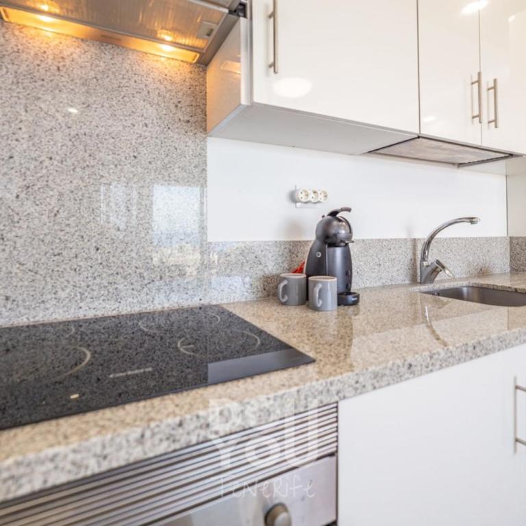 Holiday Apartments Oasis - Apartamento con vistas al mar - 7
