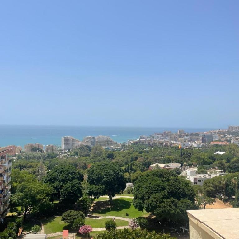 Benalmádena, a 10 minutos a pie de la playa - Apartamento de 1 dormitorio - 3