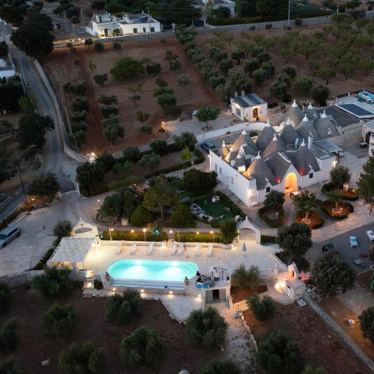 Trullo Suite in Masseria - Appartamento Deluxe con 2 Camere da Letto e Vista Giardino - 1