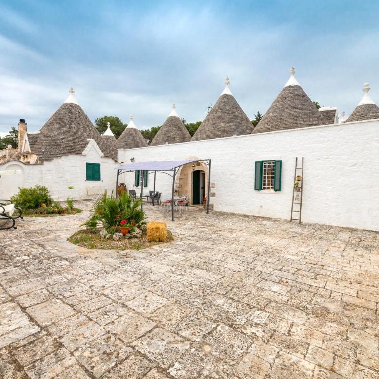 Trullo Suite in Masseria - Appartamento Deluxe con 2 Camere da Letto e Vista Giardino - 6